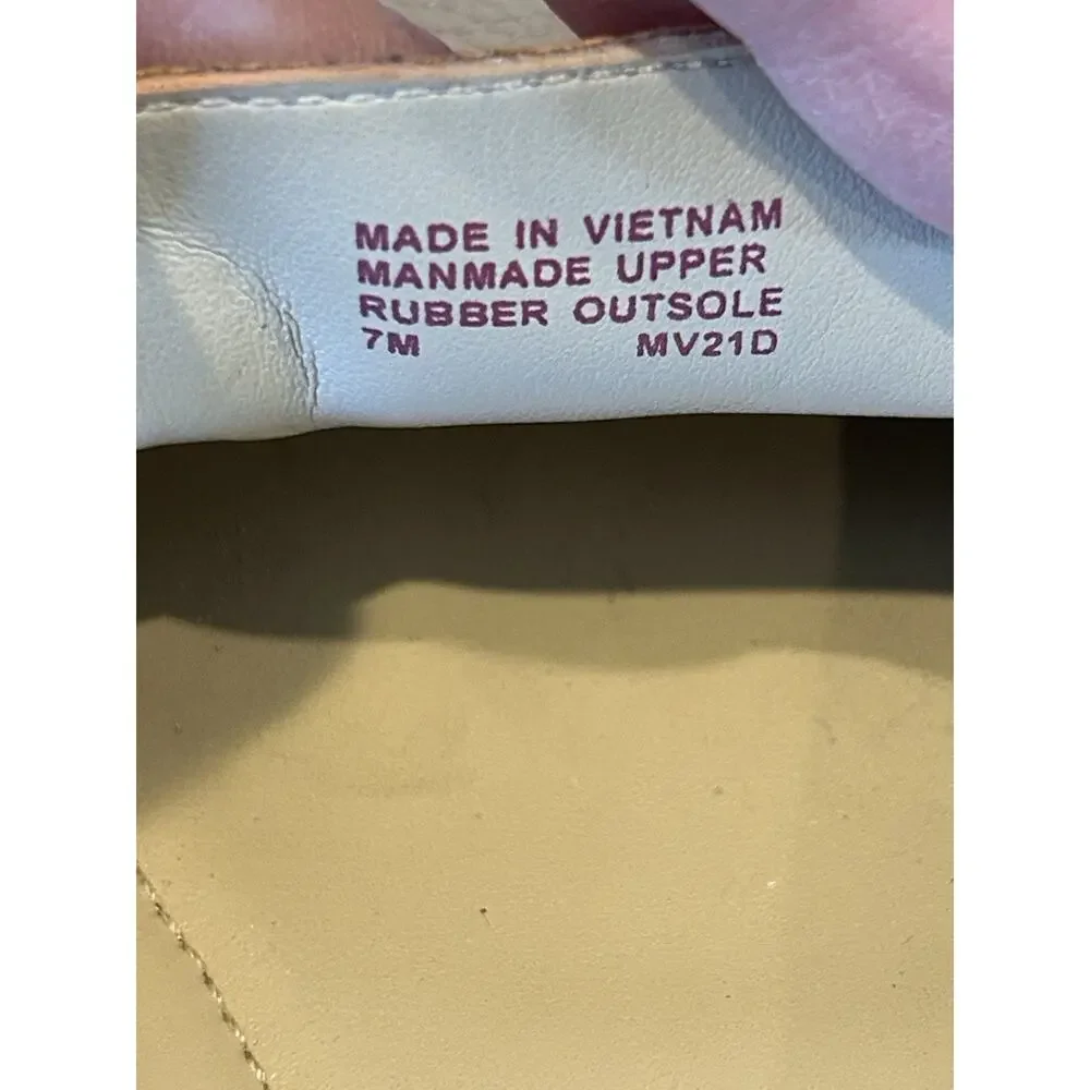 Michael Kors Khaki leather Moccasin Flat Women's Size 7- EUC worn once